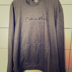 Flawless, Excellent condition, brand name clothes!